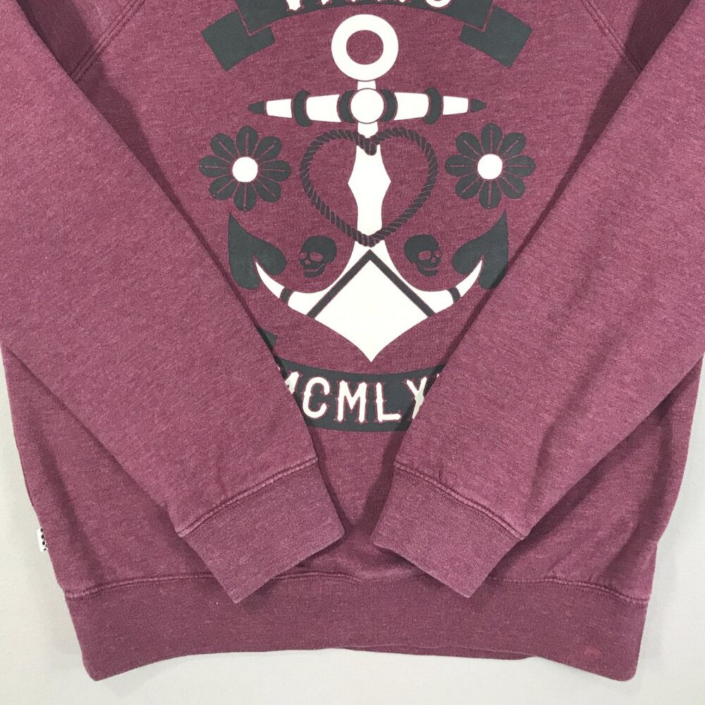 Vans Sweatshirt Teens Medium Red Graphic Logo Pullover Sweater Crew Anchor Skull - Picture 9 of 14